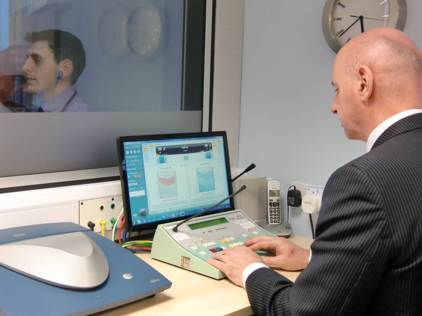 Hearing Test Hearing Aids Image